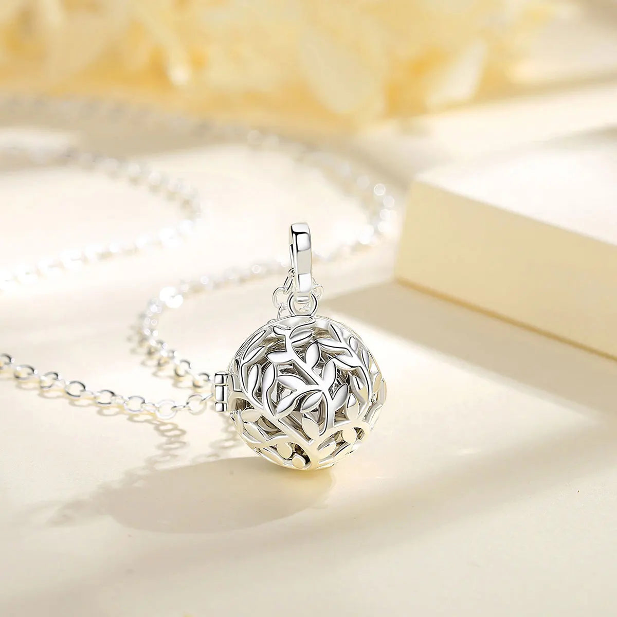 EUDORA urne crémation pendentif 18mm feuille d'olivier Cage médaillon porte-cendres souvenir Capsule collier boule creuse bijoux à bricoler soi-même k332n14 {{ tags }}