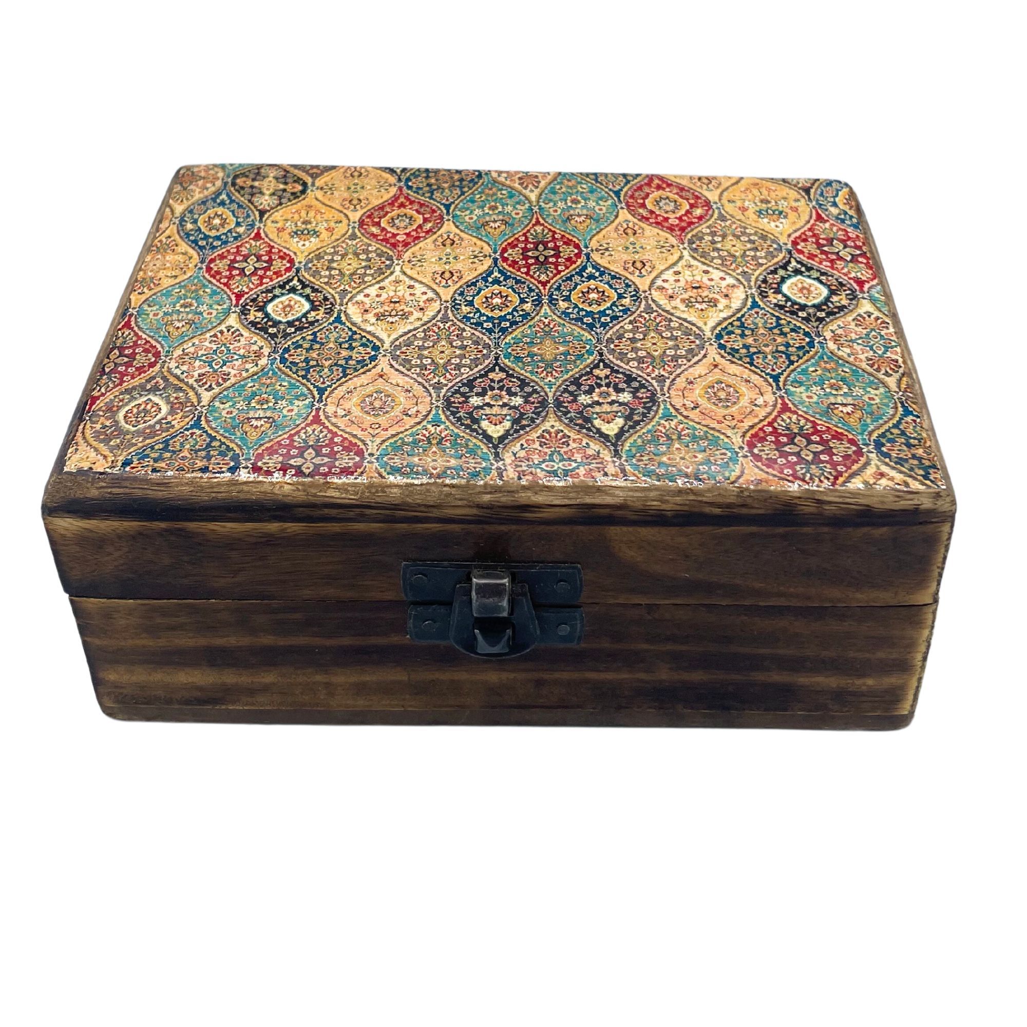 Boîte en bois vernie et céramique 15x10x6 cm